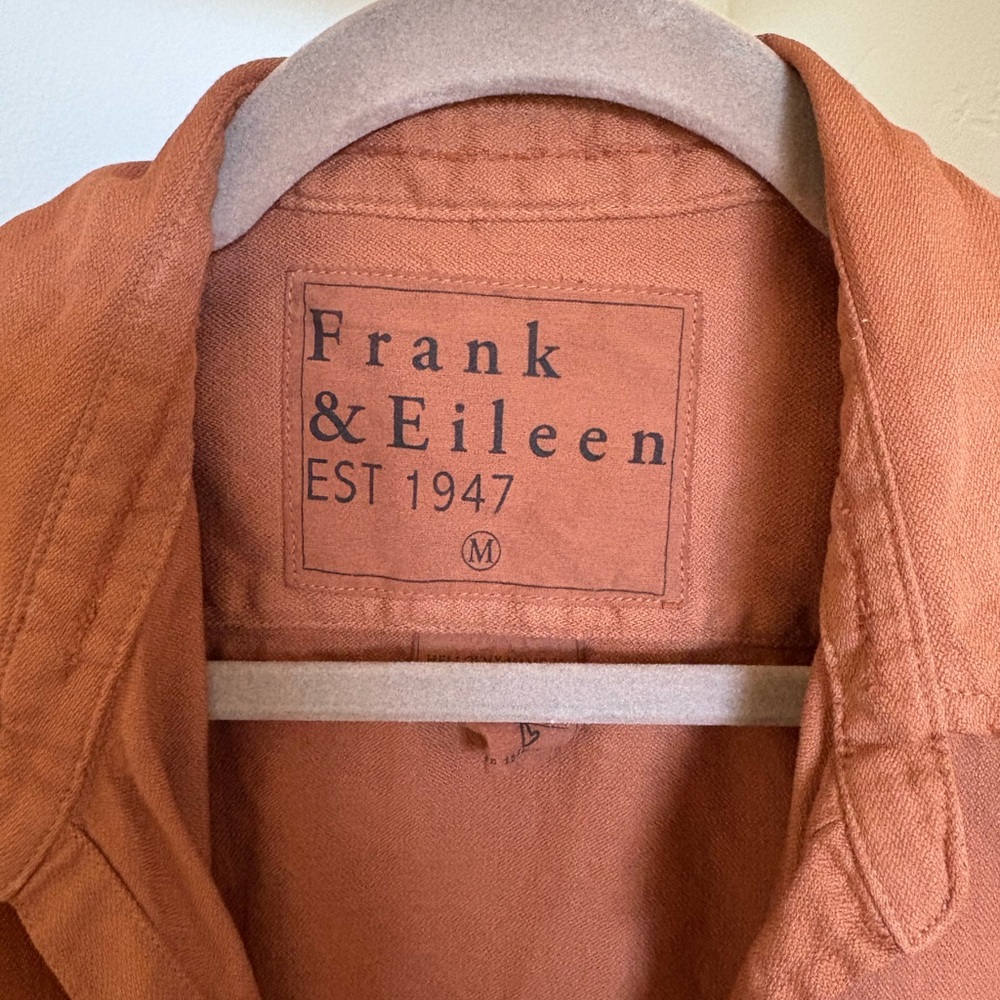 Frank & Eileen Italian Cotton Brown Button-Up Shirt / M - Picture 2 of 3